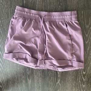 Lululemon Size 6 Shorts